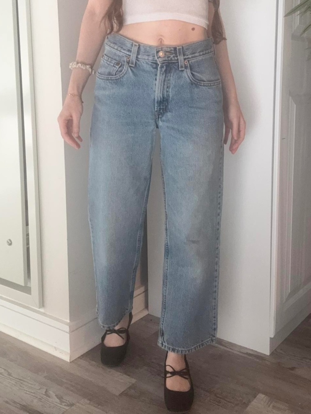 vintage levis 550 relaxed fit jeans med. light wash denim 27x27
